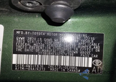 2016 Toyota Corolla Le z USA, uszkodzony, nr VIN 2T1BURHE4GC576398